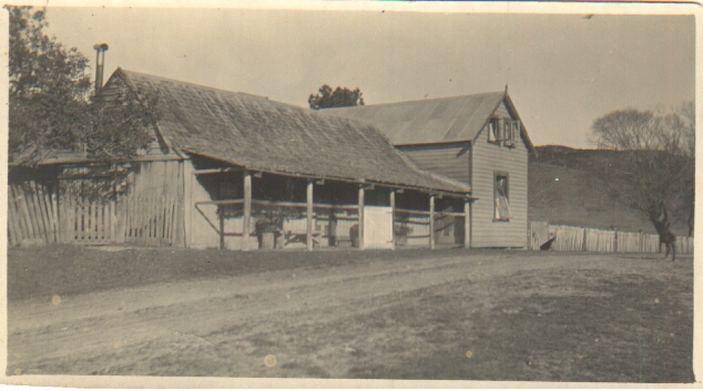 003 .Hope Saddle Accommodation house nth side