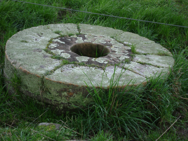  Ryversdale Abandoned mill wheel at Ryversdale, Wakefield 