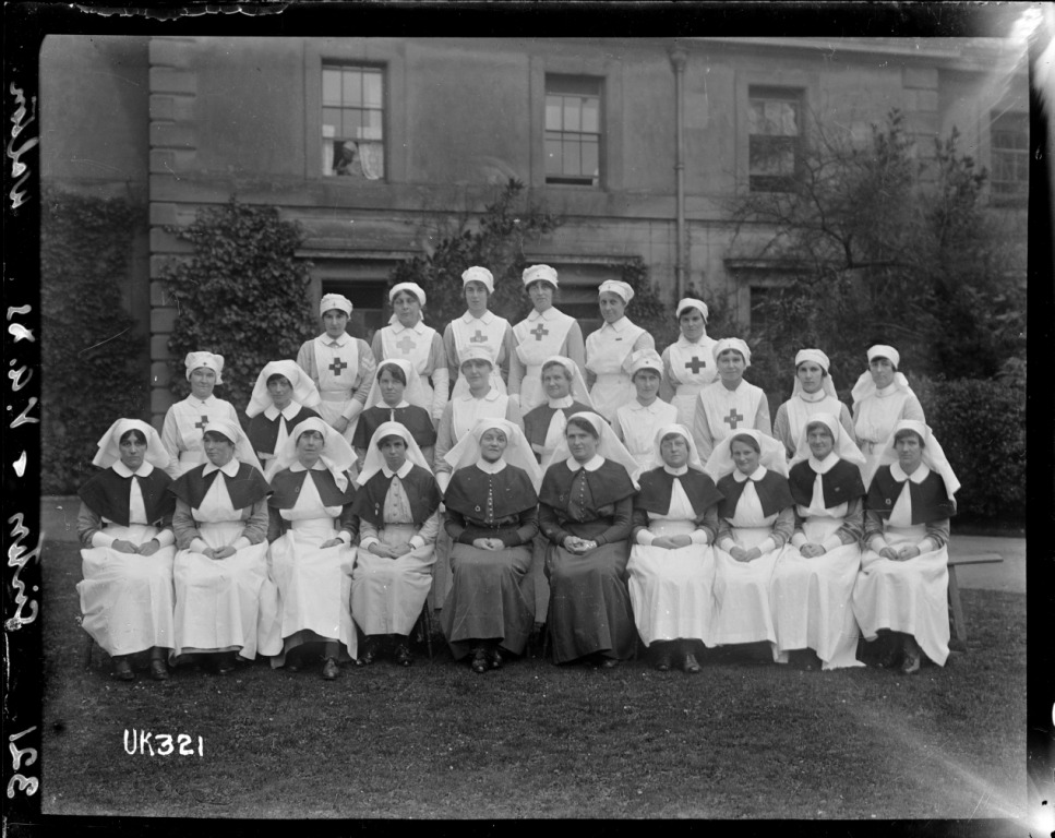 Everett Nurses at Walton on Thames