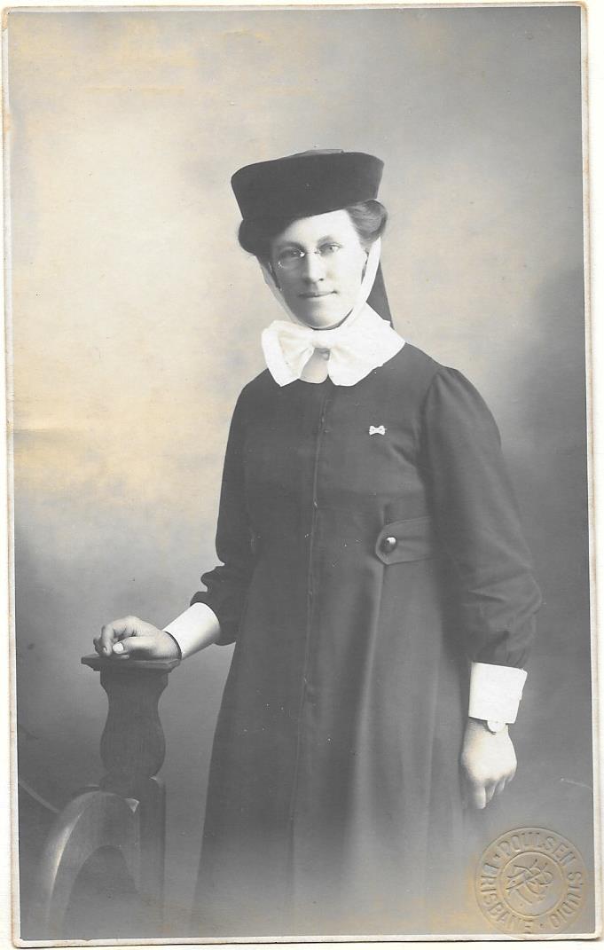 Hunter Mary May Hughes July 16th 1917 Nursing Brisbane Qld Australia at time of great flu epidemic