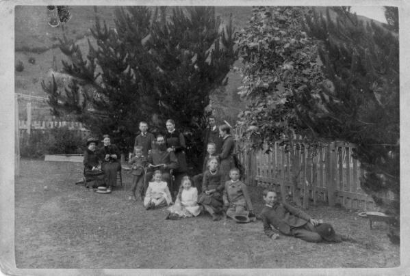 Rutherford family, 1880-6