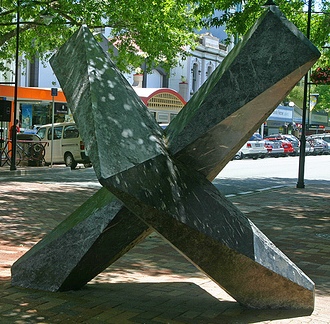 Trafalgar Southern cross sculpture