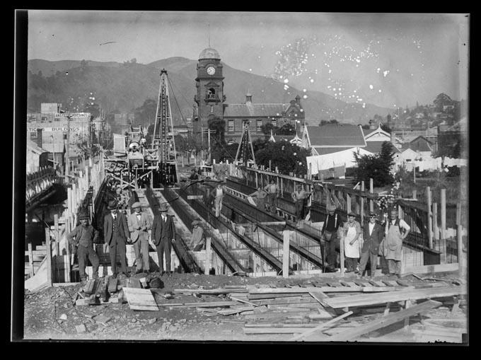 Trafalgar Street Bridge construction. F.N. Jones 321417