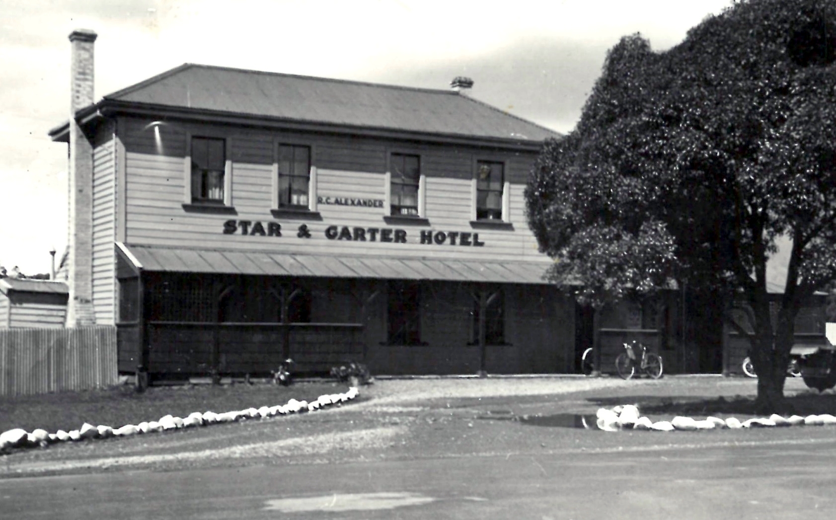 Star & Garter Richmond 1940, From Kete Tasman