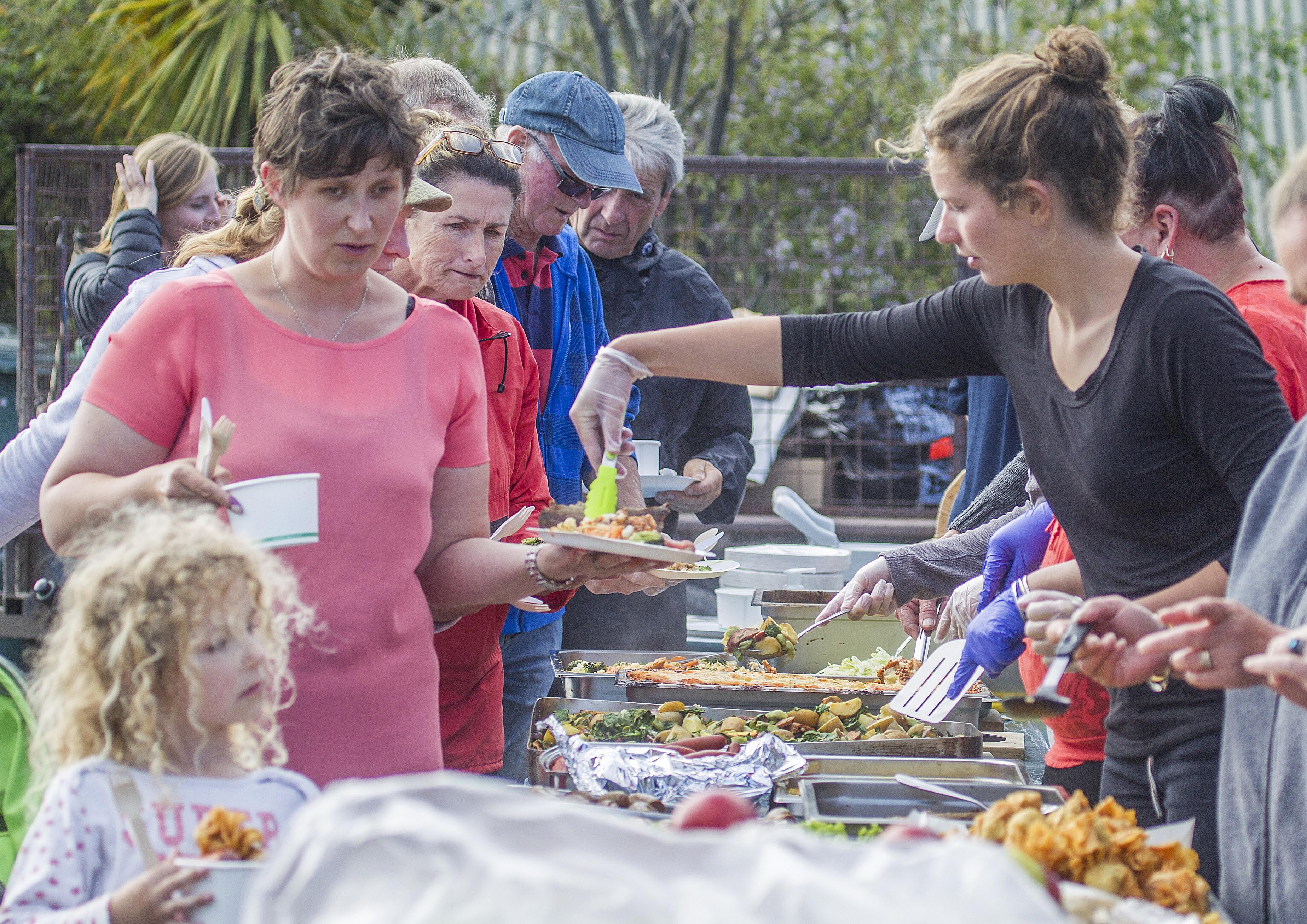 Faults Takahanga Marae 