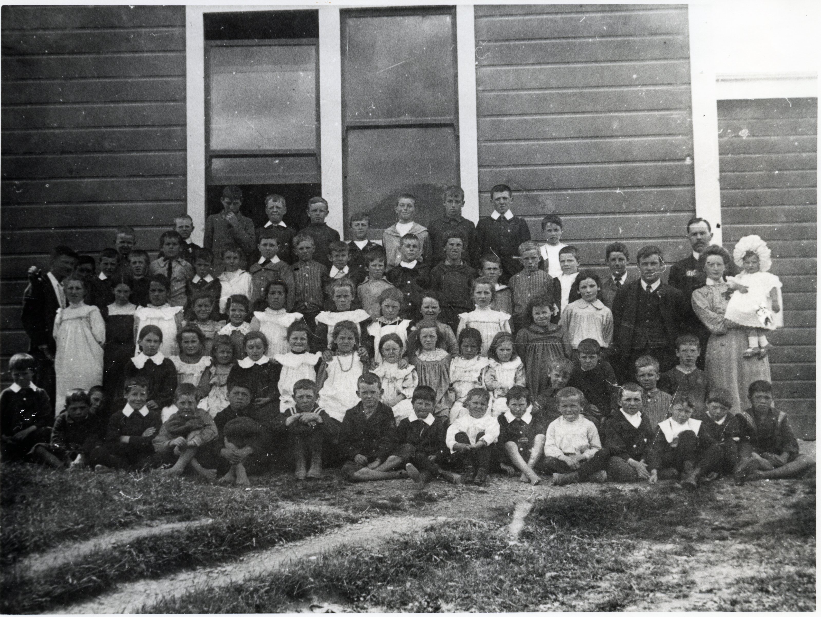 Brunning Pupils at Canvastown School 1908 080