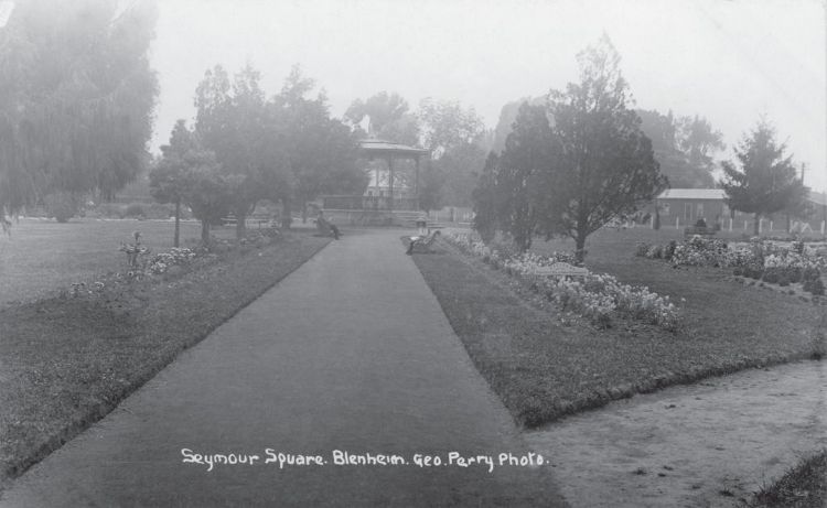 Seymour Square 1915