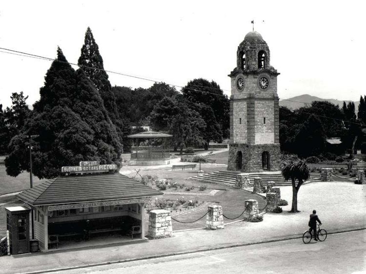 Seymour Square 1950