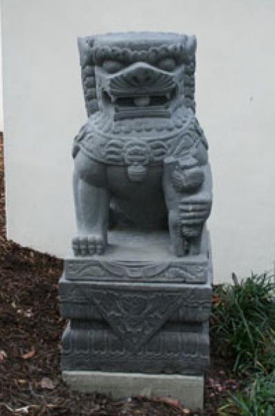 Fu Dog Statue